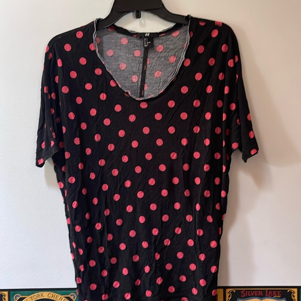 Women’s Black with Pink Polka Dot Short Sleeve Top